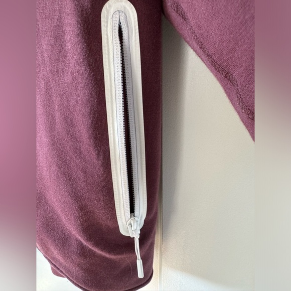 Nike* Tech Fleece Women’s Full Zip Hoodie - Picture 3 of 6